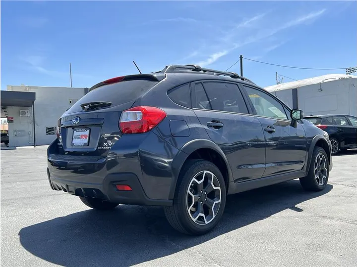 GRAY, 2015 SUBARU XV CROSSTREK Image 5