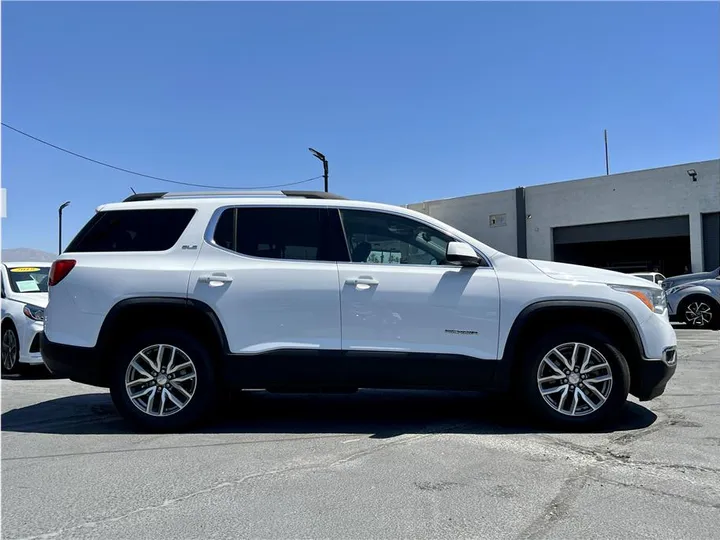 WHITE, 2018 GMC ACADIA Image 6