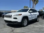 WHITE, 2017 JEEP CHEROKEE Thumnail Image 1