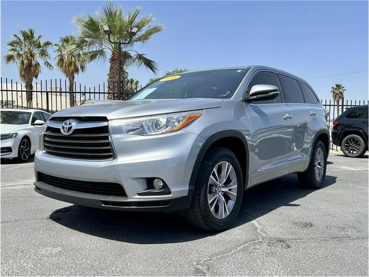 SILVER, 2016 TOYOTA HIGHLANDER Image 1