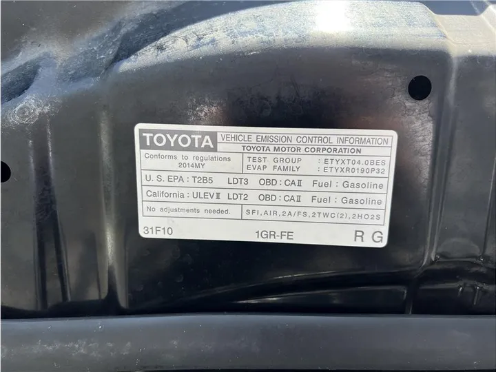 BLACK, 2014 TOYOTA 4RUNNER Image 27