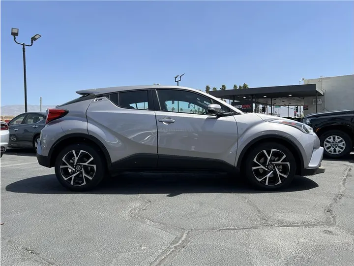 SILVER, 2018 TOYOTA C-HR Image 6