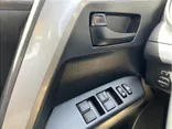 WHITE, 2018 TOYOTA RAV4 Thumnail Image 14