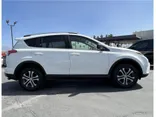 WHITE, 2018 TOYOTA RAV4 Thumnail Image 6