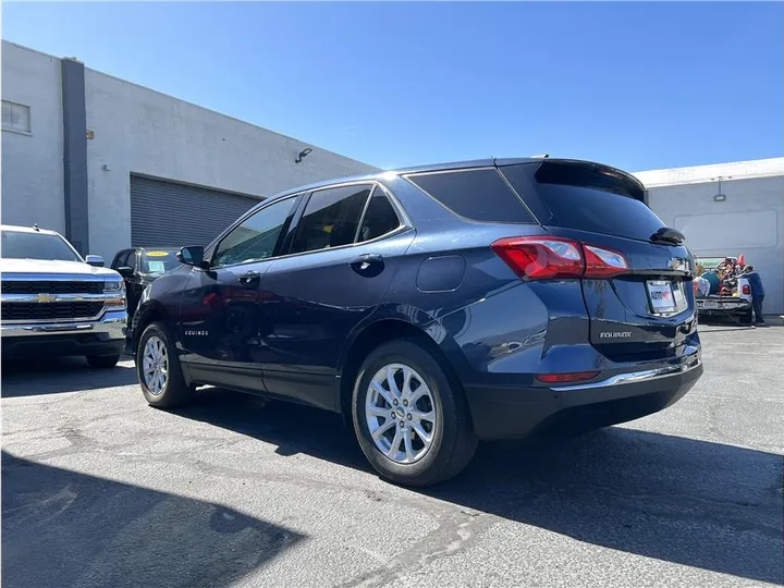 GRAY, 2018 CHEVROLET EQUINOX Image 3