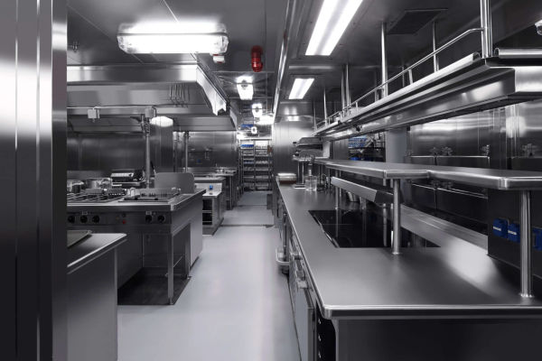 Arredo professionale in acciaio inox per cucina