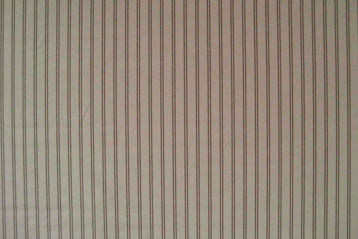 LES GRILLES D'OR - 50 Marron fond bistre — Casal