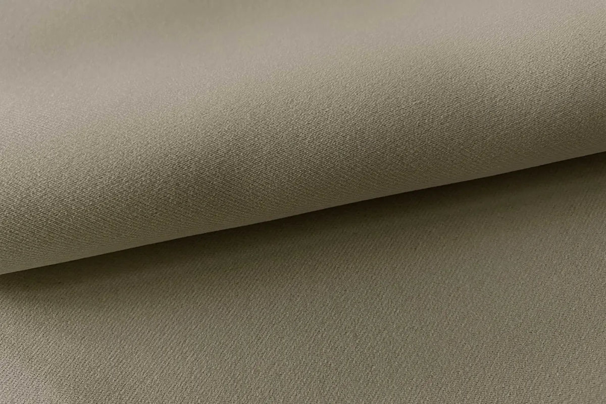 GRUNIG 150 cm - 121 Bistre — Casal