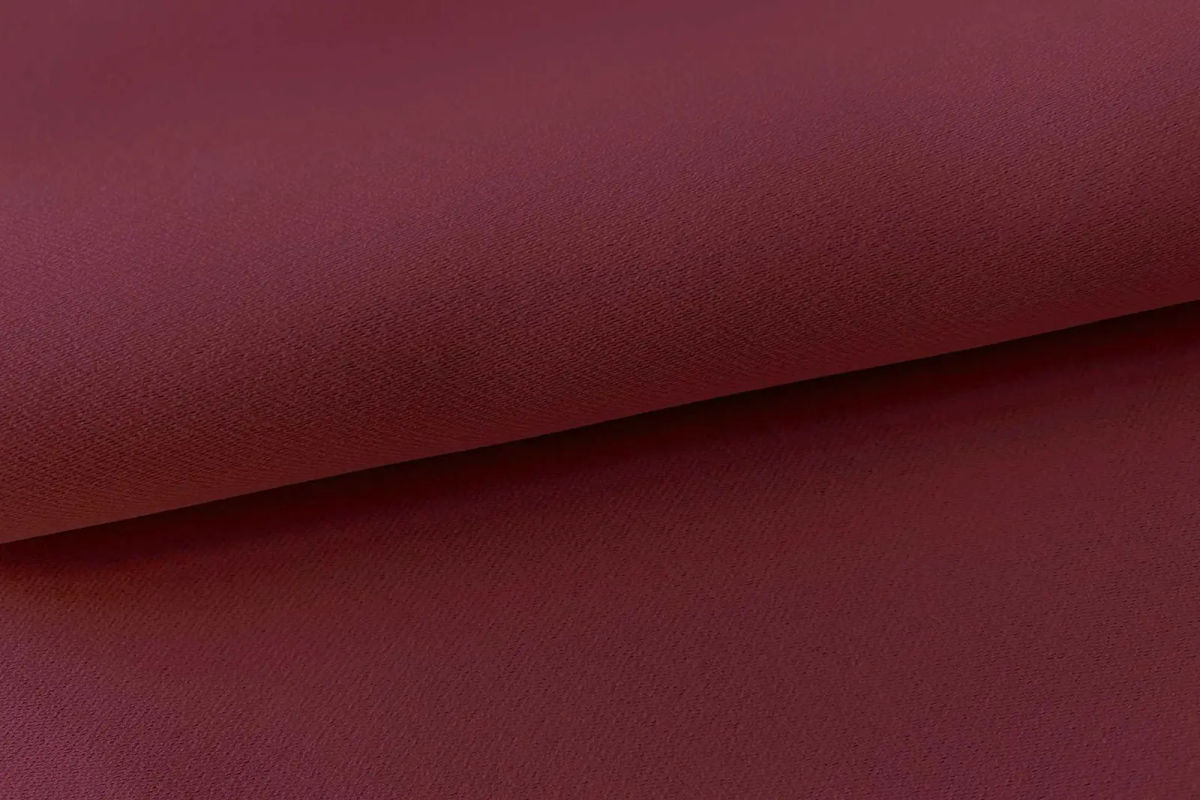 GRUNIG 150 cm - 153 Pourpre — Casal
