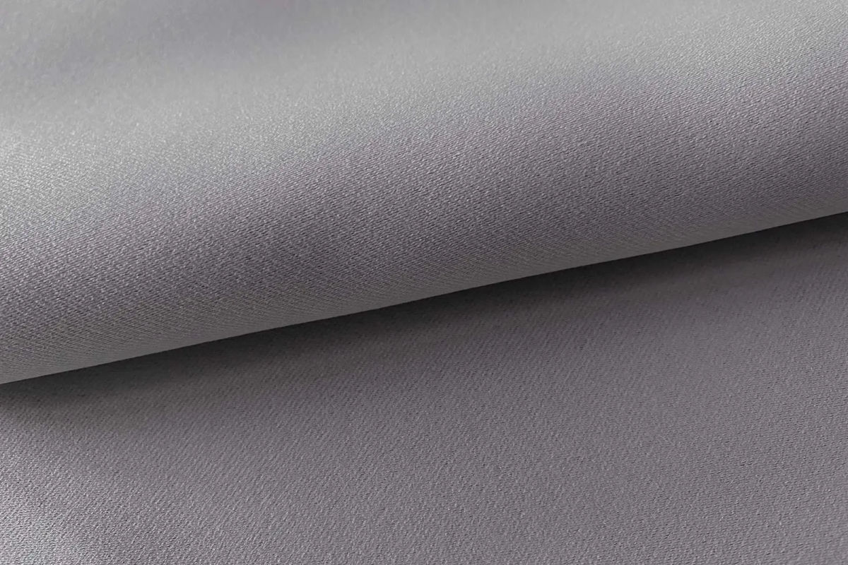 GRUNIG 150 cm - 175 Souris — Casal