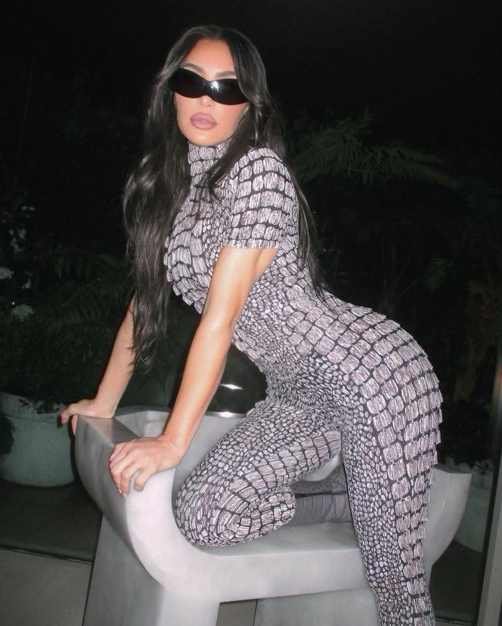 Kim Kardashian Photos