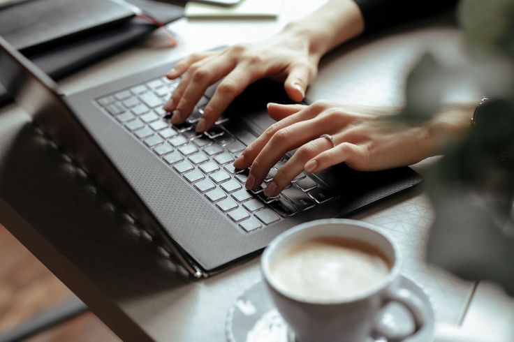 The Silent Language of Professional Norms: What You’re Saying Without Speaking