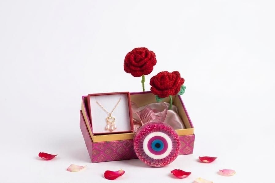 The Scarlet Rose & Nazar Jewelry Hamper