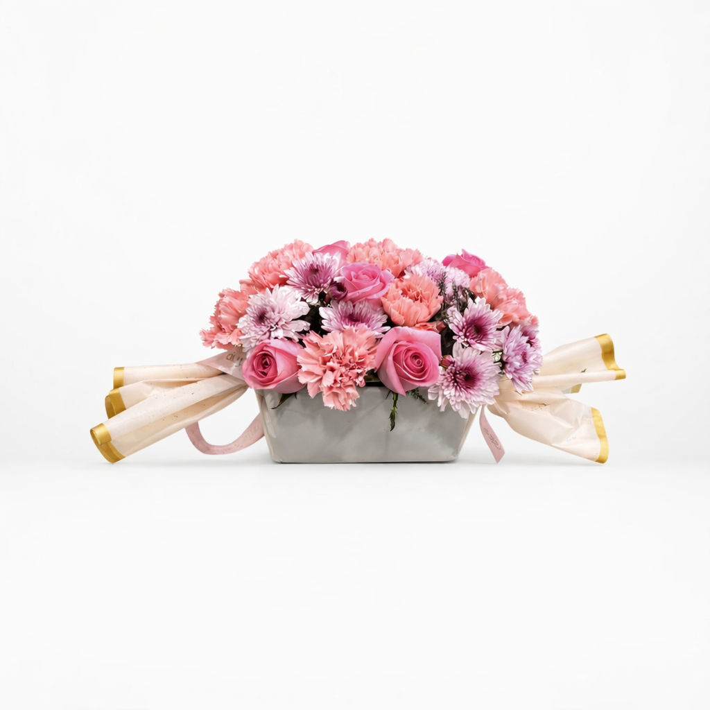 Luxe Horizon Pink Mixed Arrangement