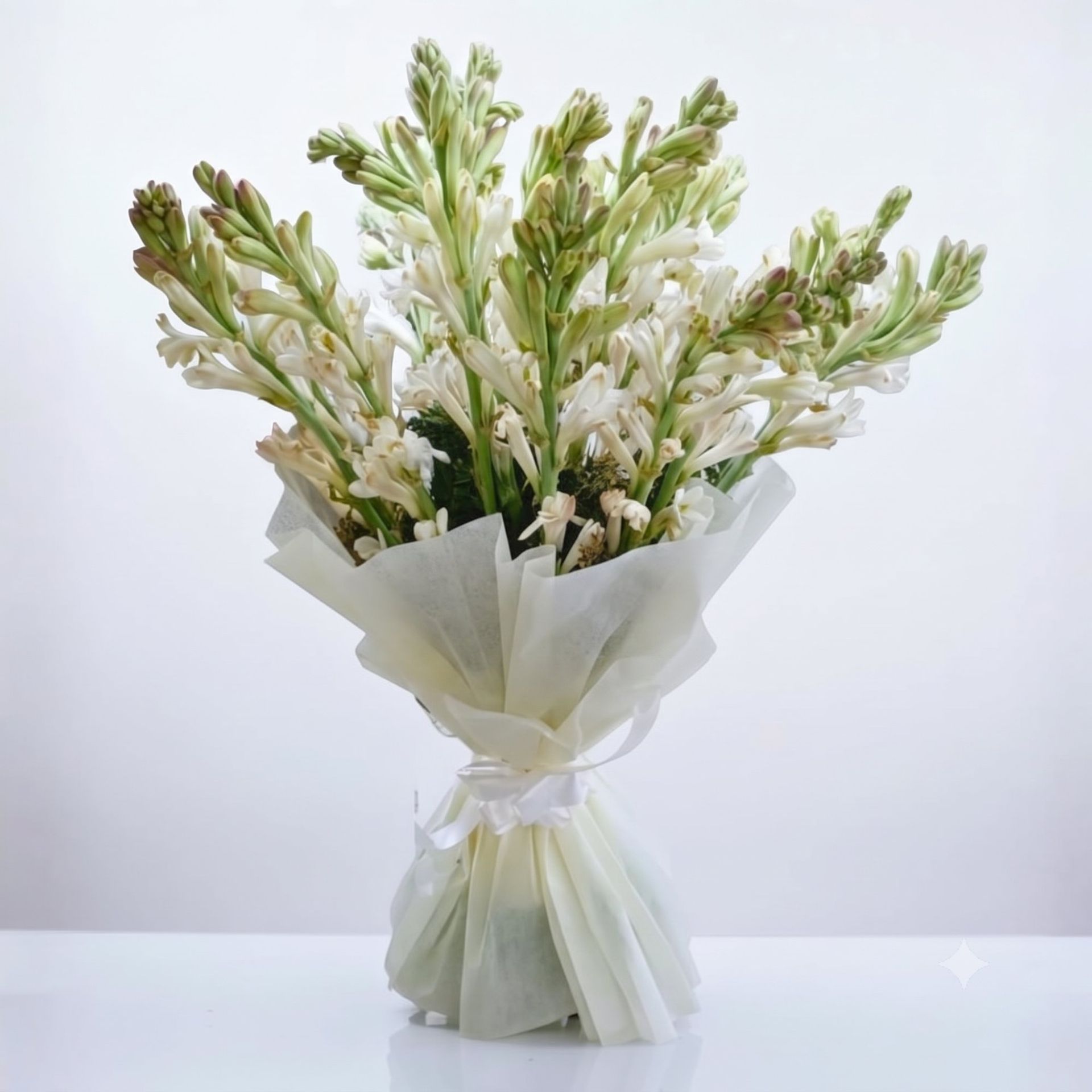 10 Graceful Tuberose Bunch