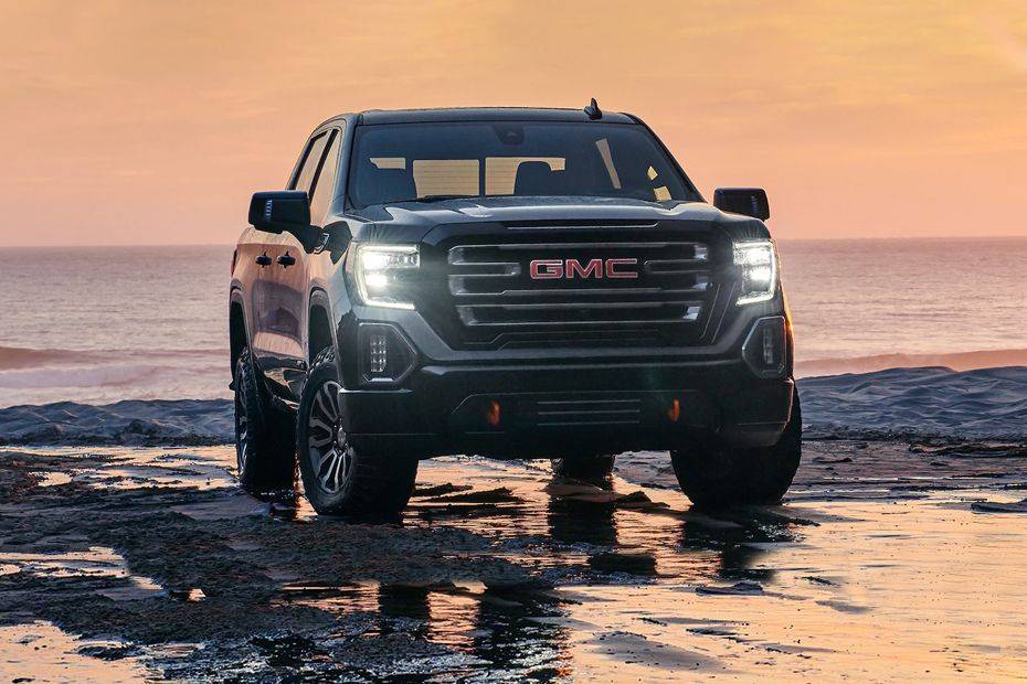 GMC Sierra AT4 Crew Cab 2024 Saudi Arabia