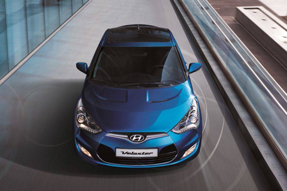 Hyundai Veloster Saudi Arabia