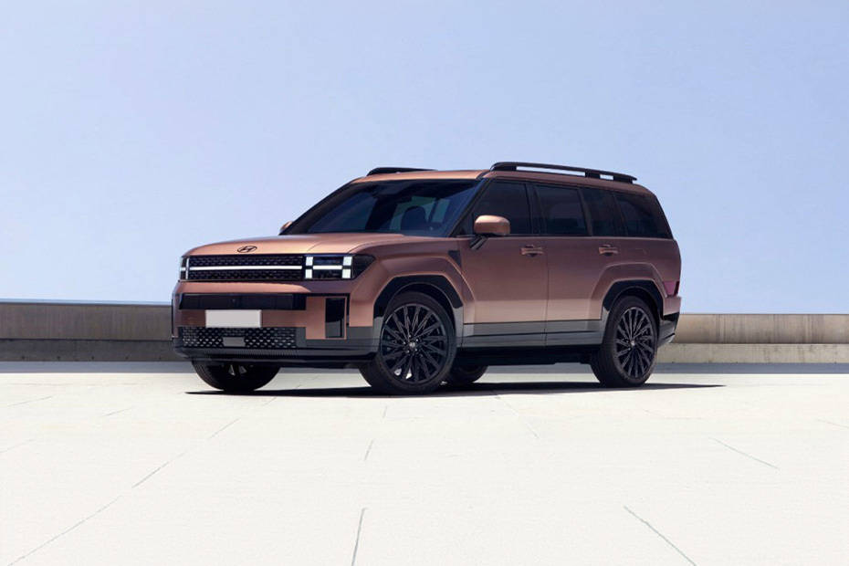 هيونداي سنتافي 2024 Front Side View هيونداي سنتافي 2024 Front Side View