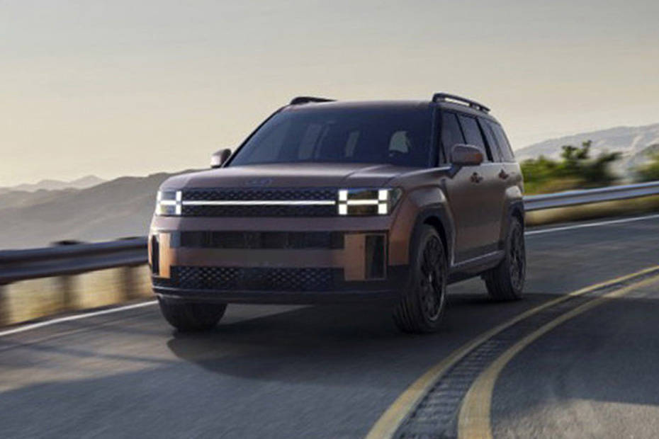 سنتافي 2024 Tilted Front View سنتافي 2024 Tilted Front View