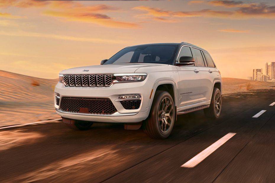 Jeep Grand Cherokee 3.6L Altitude 2024 Saudi Arabia