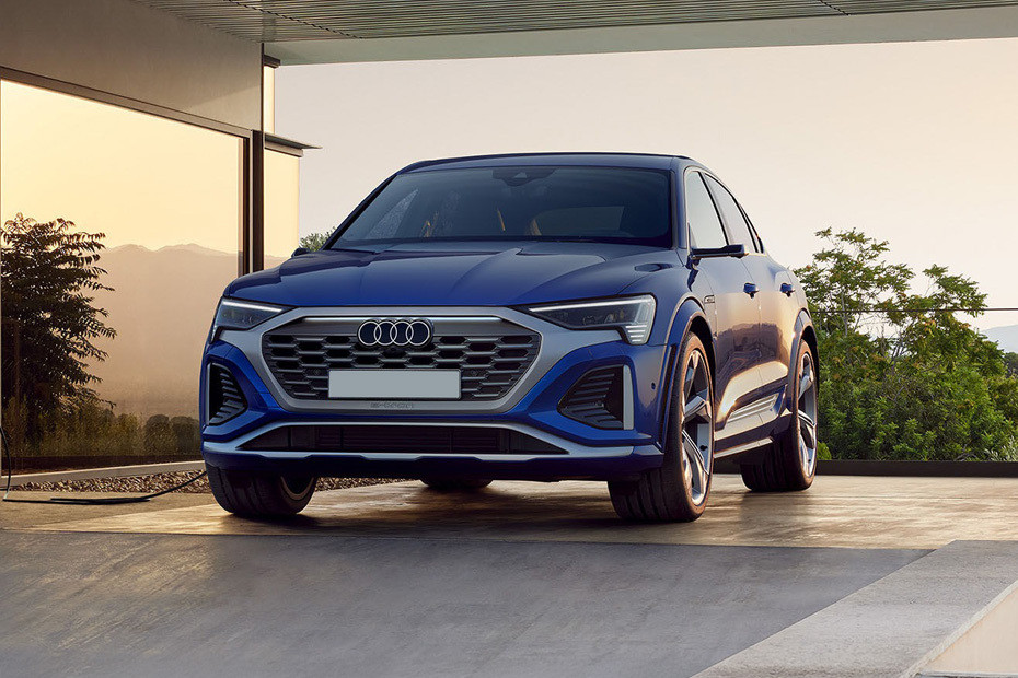 Audi SQ8 E-tron 2025 Saudi Arabia