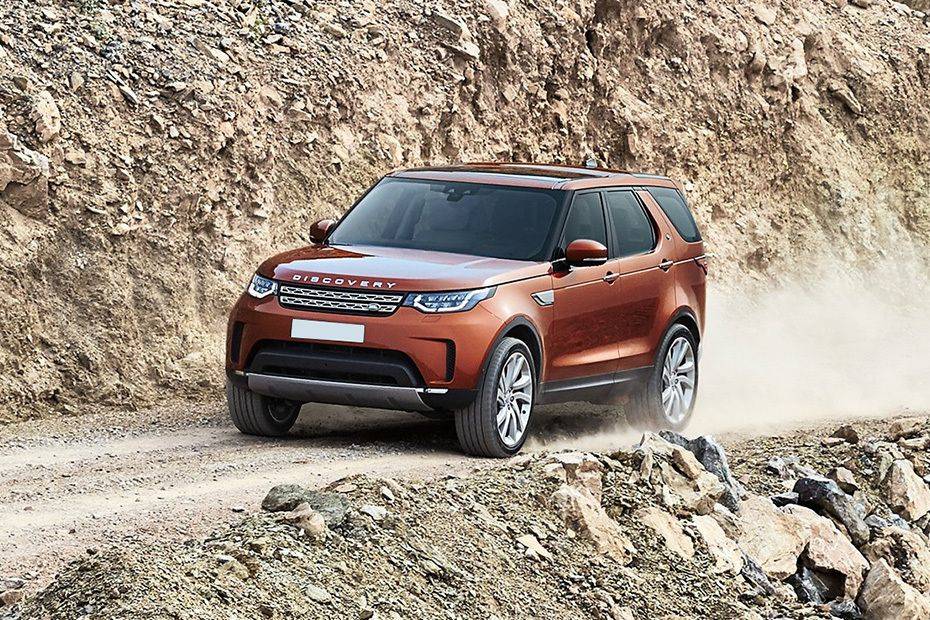 Land Rover Discovery 3.0L P300 R DYNAMIC SE 7SEATER 2024 Saudi Arabia