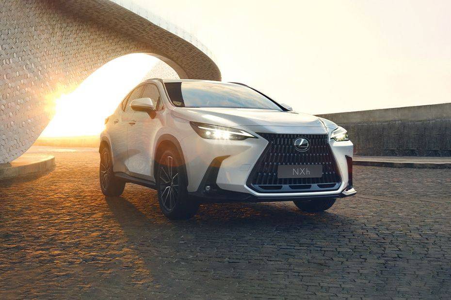 Lexus NX Hybrid 2024 Saudi Arabia