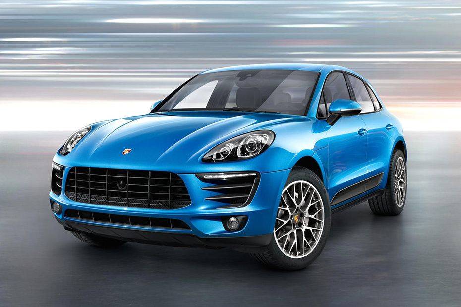 Porsche Macan GTS 2024 Saudi Arabia