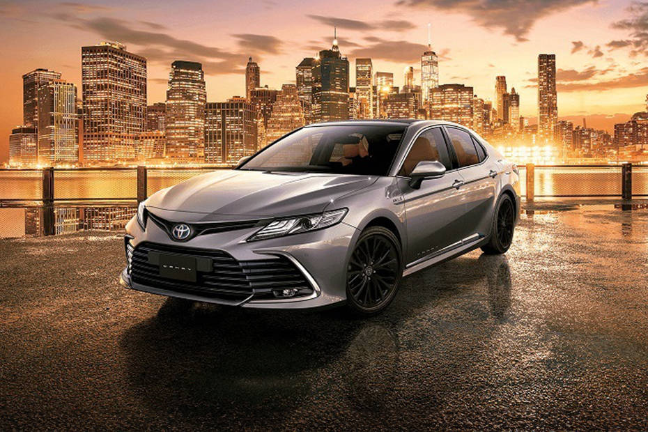 Toyota Camry 2023 Front angle low view Toyota Camry 2023 Front angle low view