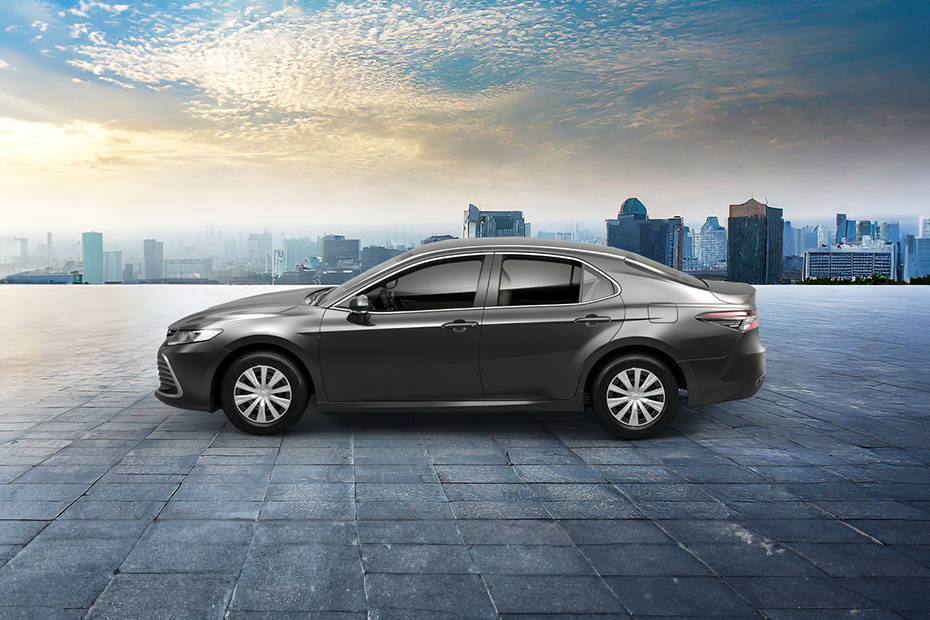 Camry 2023 Side view Camry 2023 Side view