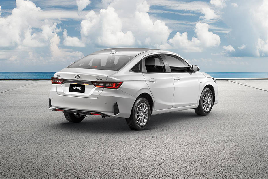 يارس 2023 Rear angle view يارس 2023 Rear angle view