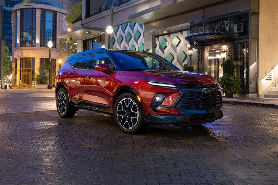 Chevrolet Blazer Front Medium View Chevrolet Blazer Front Medium View