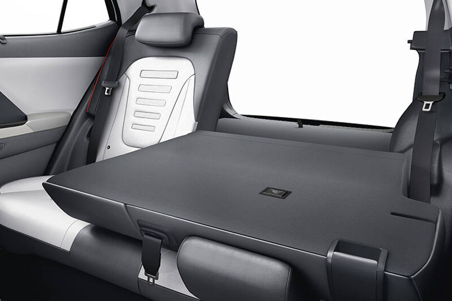 Folding Seats of هيونداي كريتا ٢٠٢٦ Folding Seats of هيونداي كريتا ٢٠٢٦