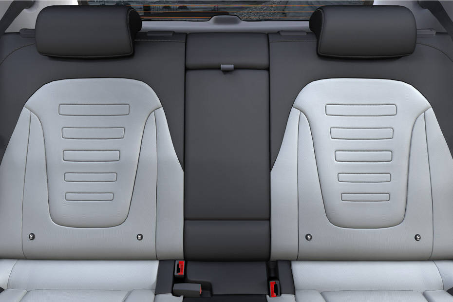 هيونداي كريتا ٢٠٢٦ Rear Seats هيونداي كريتا ٢٠٢٦ Rear Seats