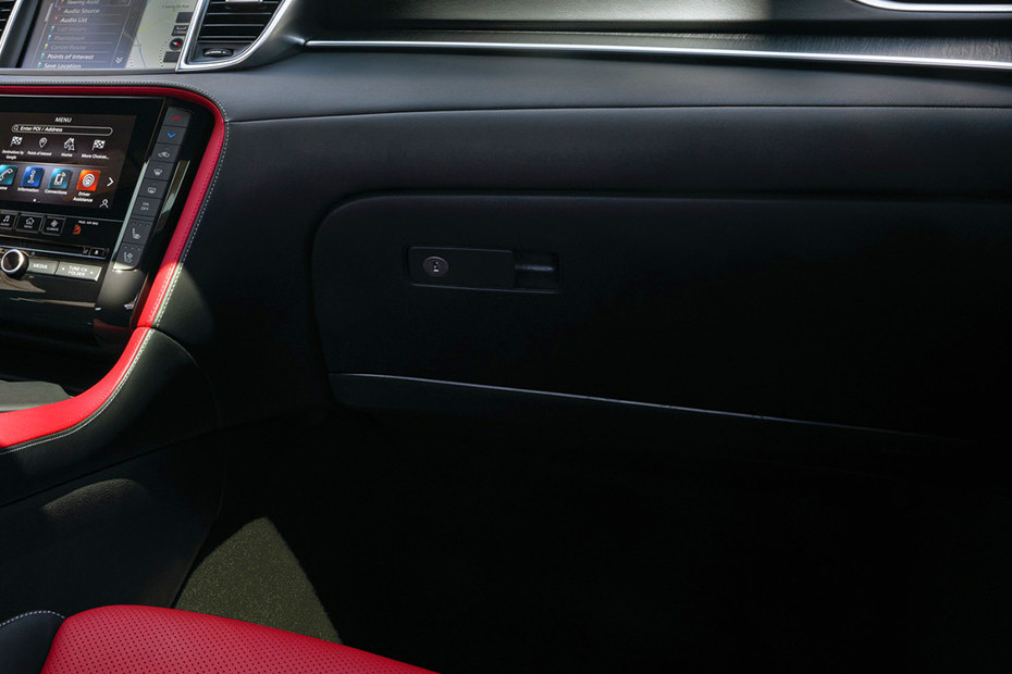 Infiniti QX55 Glove Box Infiniti QX55 Glove Box