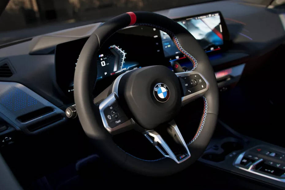 بي إم دبليو ٢ سيريز جران كوبيه ٢٠٢٥ Steering Wheel بي إم دبليو ٢ سيريز جران كوبيه ٢٠٢٥ Steering Wheel