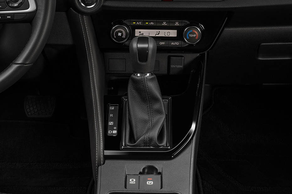 تويوتا يارس 2023 Gear Shifter تويوتا يارس 2023 Gear Shifter