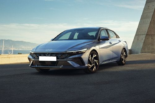 Hyundai Elantra Smart 2.0L 2024 Saudi Arabia