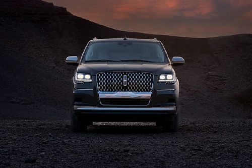 Lincoln Navigator 3.5L STD AT 2024 Saudi Arabia