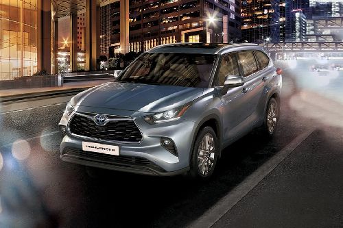 Toyota Highlander LE HEV 2024 Saudi Arabia