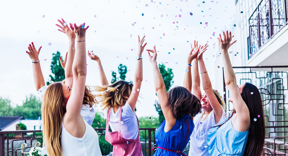 5 Bridal Shower Games Your Guests Will Love