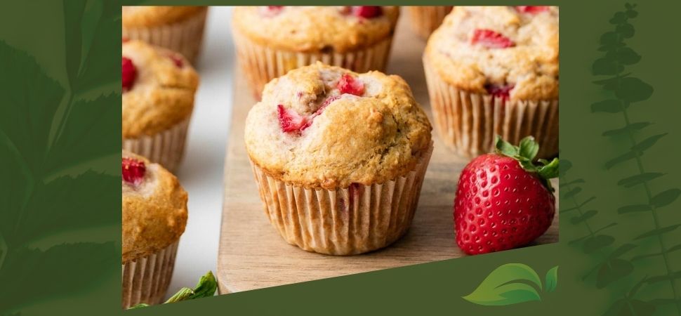 Vegan_Strawberry_Banana_Muffins