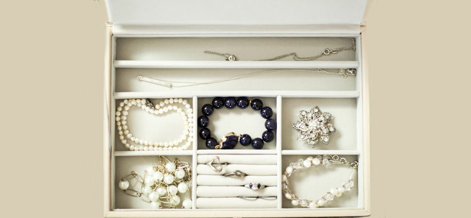 Tangle-free and Well-organized Jewelry
