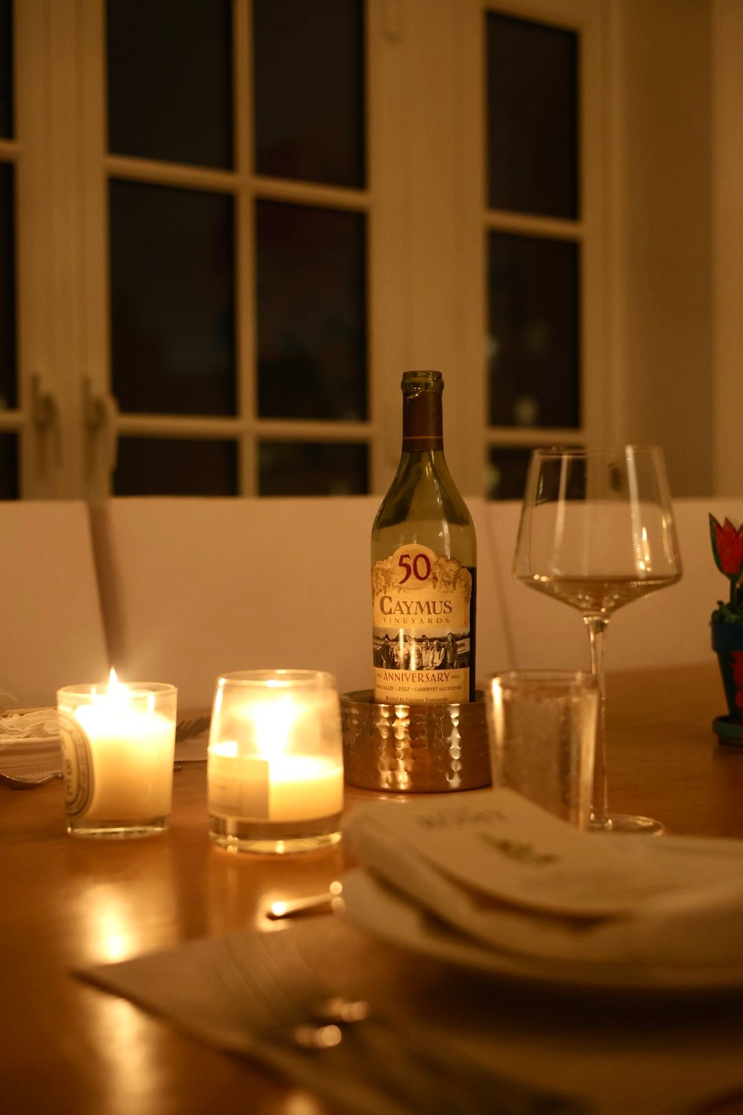 Candlelit dining ambiance