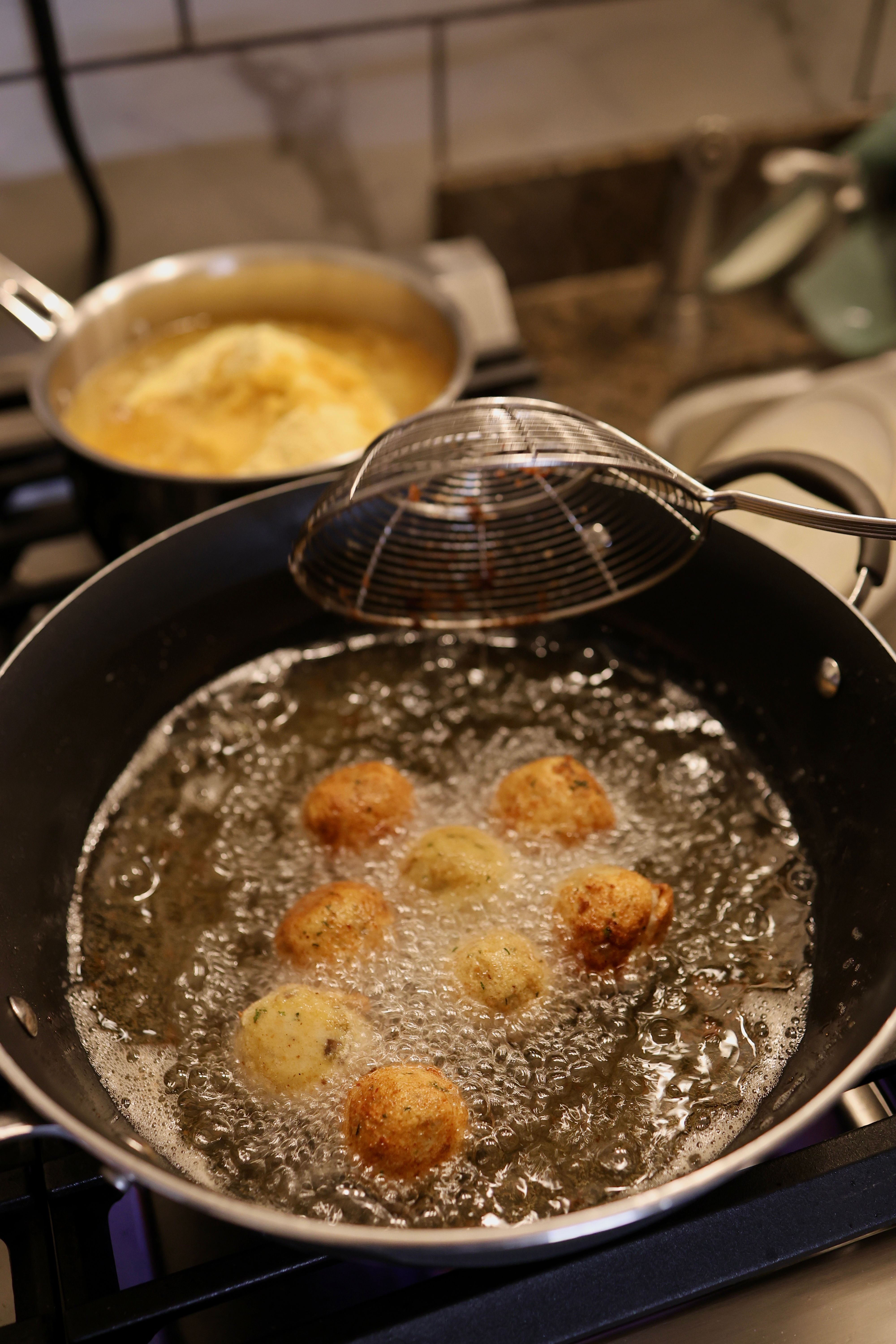 Crisp potato croquettes with creamy filling