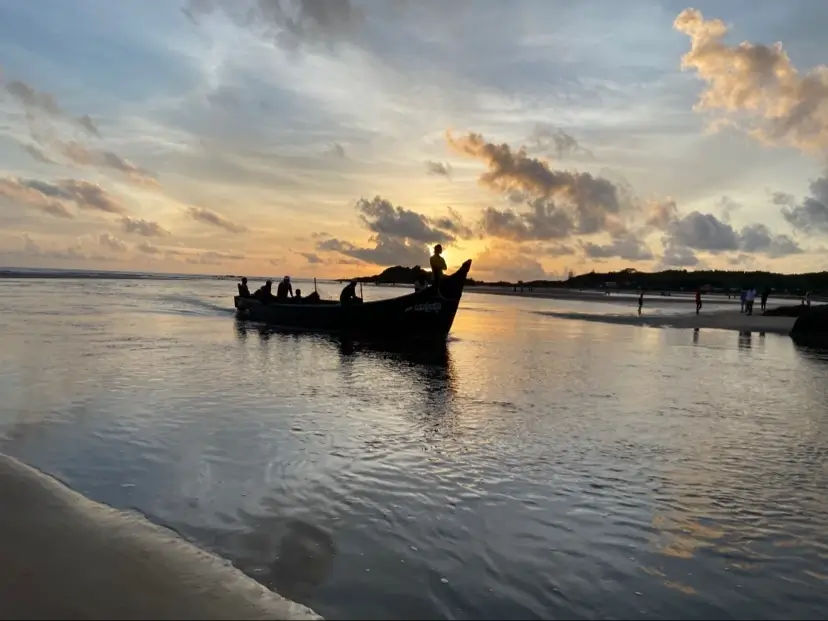 Gallery image of Vannalli Beach & Cliff