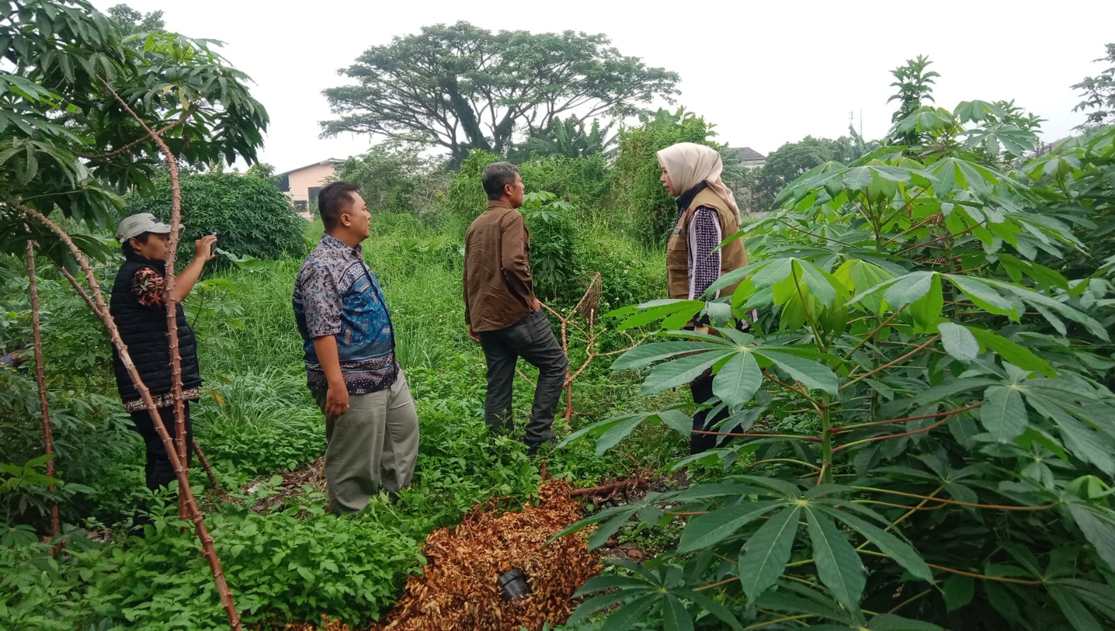 Musim Kemarau, Camat Cimahi Selatan Larang Warga Bakar Sampah Sembarangan