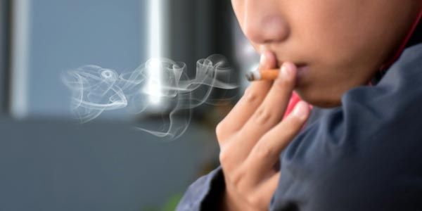 Merokok salah satu penyebab stroke usia muda