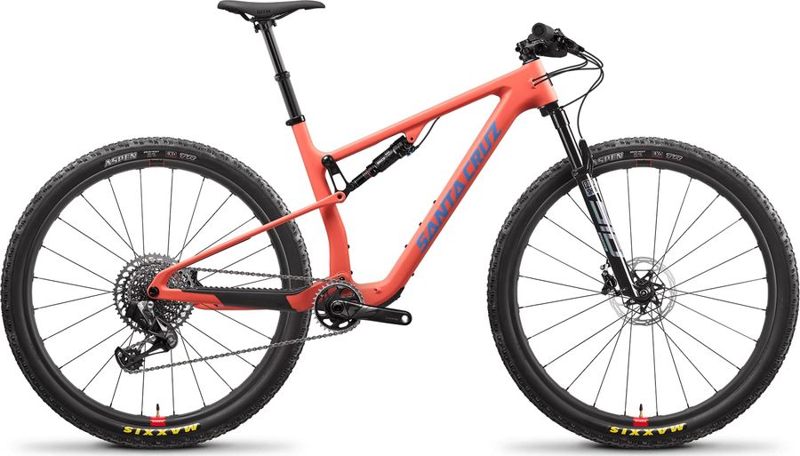 Santa Cruz Blur X01 / AXS / RSV / Carbon CC / 29 2022