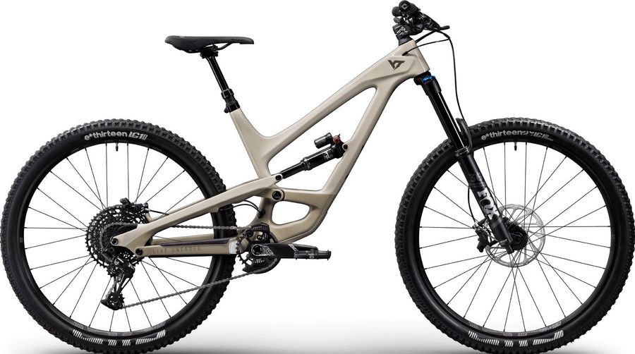 YT CAPRA Comp 29 2020